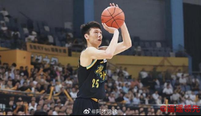 拒绝横扫！赵岩昊25分广厦胜广东 周琦遭驱逐